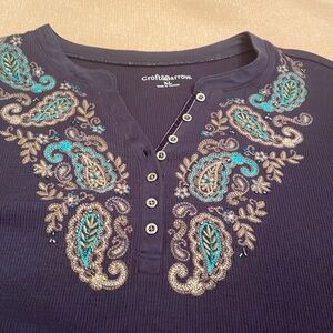 Croft & Barrow Women's Black Embroidered Top